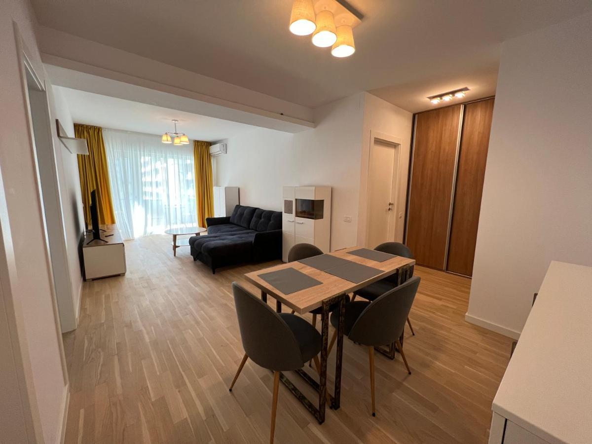 C-Entral Apartments Bucharest With Private Parking Экстерьер фото